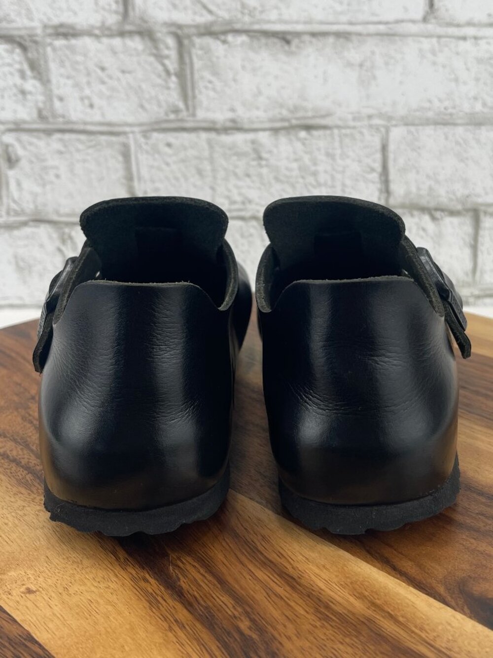 VTG Birkenstock London Womens 6/37 E Black Leather T Strap Closed Toe Shoes - Picture 5 of 16